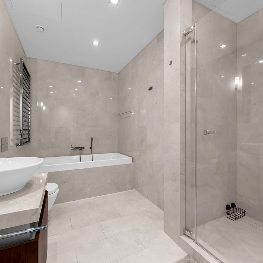 Apartament z widokiem na Pałac Kultury | Złota 44 - Фото 1