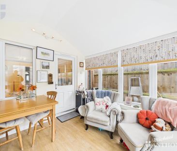 2 bedroom terraced house to rent - Photo 4