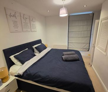 2 bedroom terraced house to rent - Photo 2