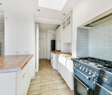 4 bedroom house to rent - Photo 4