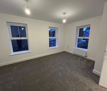 2 bedroom house to rent - Photo 2