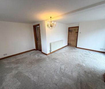 3 bedroom barn conversion to rent - Photo 3