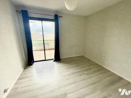 A LOUER APPARTEMENT T3 A SAINT CHELY D'APCHER - Photo 3