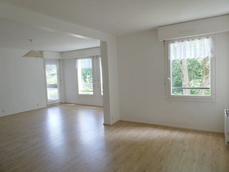 Location Appartement 3 pièces 64m² AVON 77210 - Photo 3