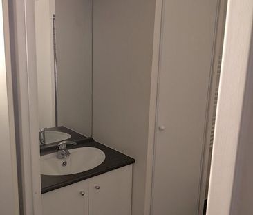 Location Appartement 1 pièce 34m² ST CYR L ECOLE 78210 - Photo 5