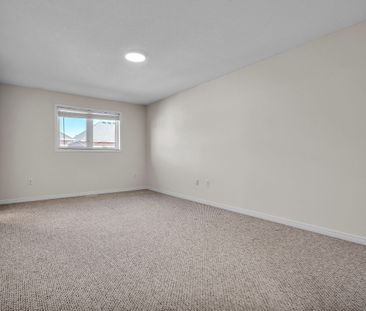 For Lease - 86 Glendarling Crescent, Hamilton, Ontario - Photo 1