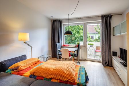 Neuhausen, near Olympiapark: Furnished studio apartment. - Photo 4