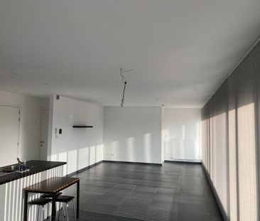 Appartement - Te huur - Photo 1