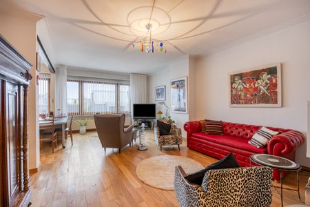Appartement te huur in Berchem met 2 slaapkamers - Photo 2