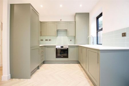 3 bedroom terraced house to rent - Photo 5