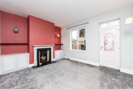 2 bedroom House To Let - Photo 2