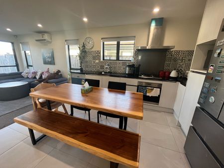 14 Farmland Road, Papakura, Auckland - Photo 5
