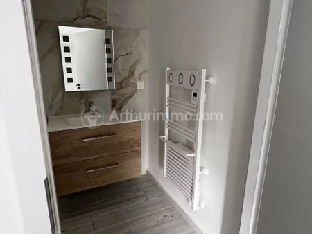 Location Appartement 1 pièces 53 m2 à Beaucourt - Photo 2