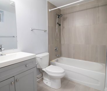Modern 2-Bedroom Lower Unit for Rent in St. Catharines! - Photo 6