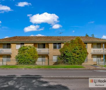 "Recently Updated and in a Prime Location" - Photo 5