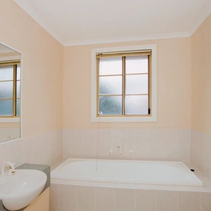 9 Garden Close, Kingsbury, Melbourne - Photo 1