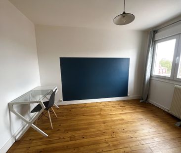 Location Appartement 4 pièces 63m² ST ETIENNE 42000 - Photo 6