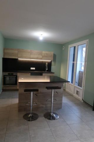 Appartement Le Chambon-Feugerolles - Photo 5