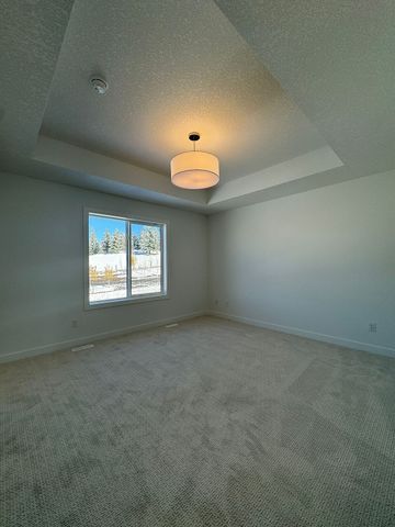 Crimson Ridge Pl NW, Calgary - Photo 2