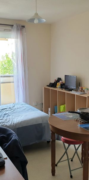 Location Appartement 1 pièce 20m² CLERMONT FERRAND 63000 - Photo 1