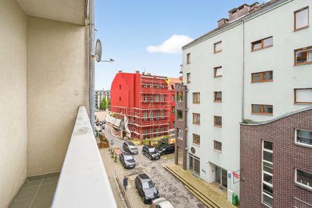 Mieszkanie na wynajem w sercu Starego Miasta. - Zdjęcie 4