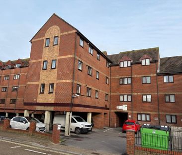 2 bedroom flat to rent - Photo 6