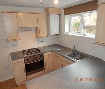 1 bedroom semi-detached house to rent - Photo 2