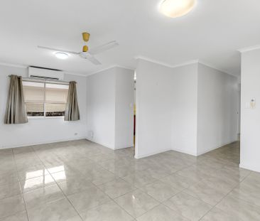 CHARMING RED BRICK HOME WITH CHARACTER & SOLAR - Photo 5