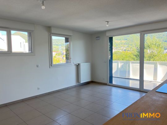 Location Appartement 2 pièces 49m² VOIRON 38500 - Photo 1