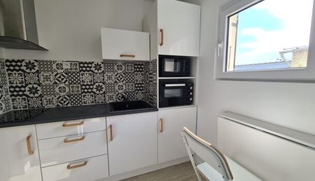 Appartement 1 pièces 19m2 REIMS 508 euros - Photo 2