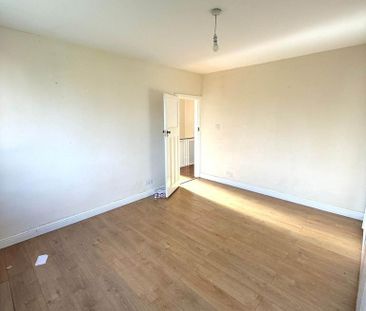 5 bedroom semi-detached house to rent - Photo 5