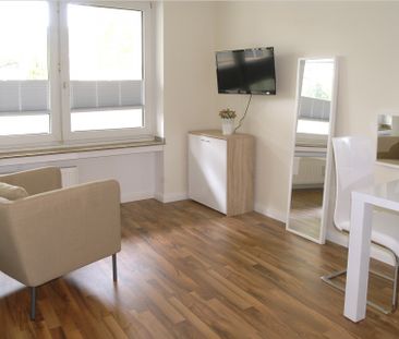 1 Zimmer in Düsseldorf - Photo 2