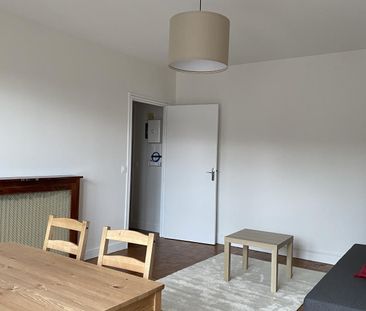 Location Appartement 1 pièce 31m² FONTAINEBLEAU 77300 - Photo 1