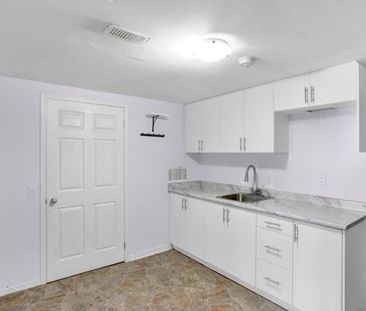 For Lease - 58 Avenue Street Unit# Lower, Oshawa, Ontario - Photo 2