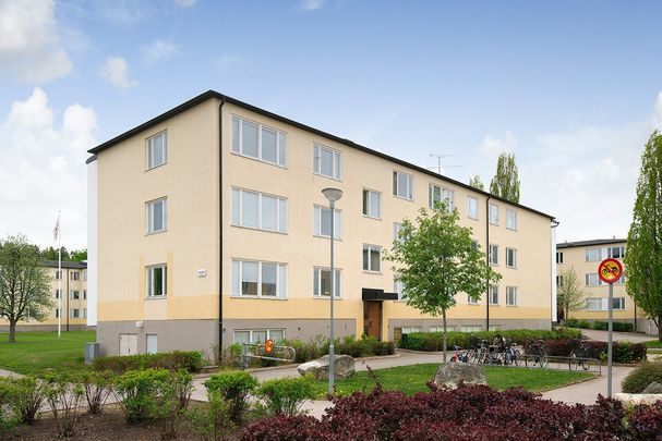 Kungsfågelgatan, Västerås - Foto 1