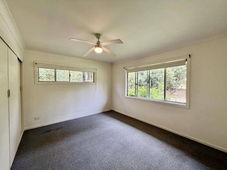 Three Bedroom Farm House - Photo 5