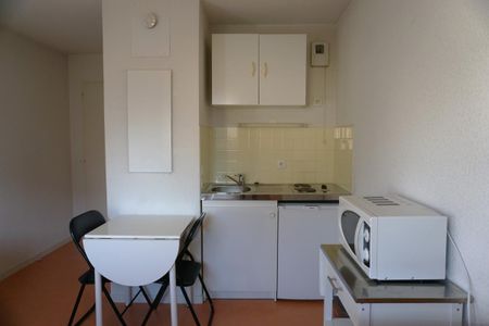 Location Appartement 1 pièce Meublé 18m² ANNECY LE VIEUX 74940 - Photo 3