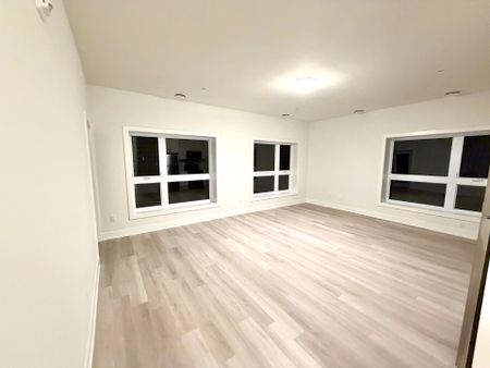 For Lease - 1100 Lackner Place Unit# 401, Kitchener, Ontario - Photo 2