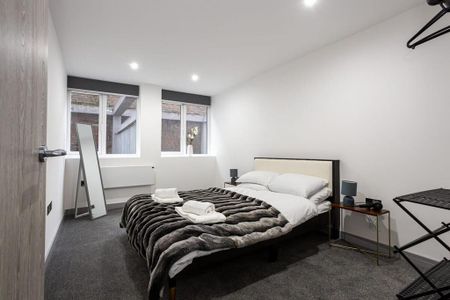 2 bedroom serviced apartment to rent - Photo 5