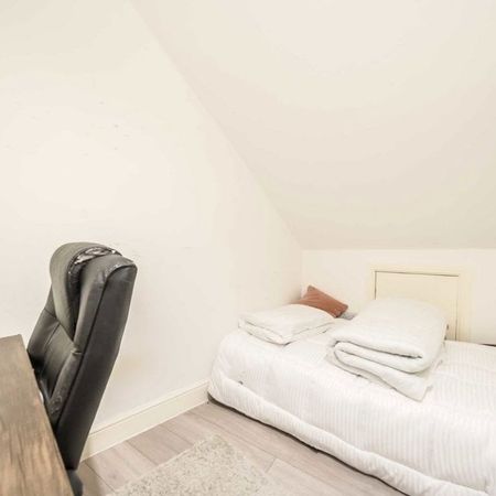 Cavendish Road, SW12 0PL, London - Photo 3