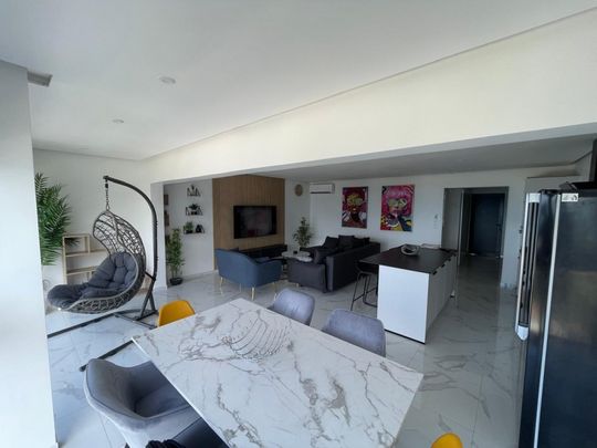 Superbe F5 meublé de standing 120m2 avec parking-Fort de France - Photo 1