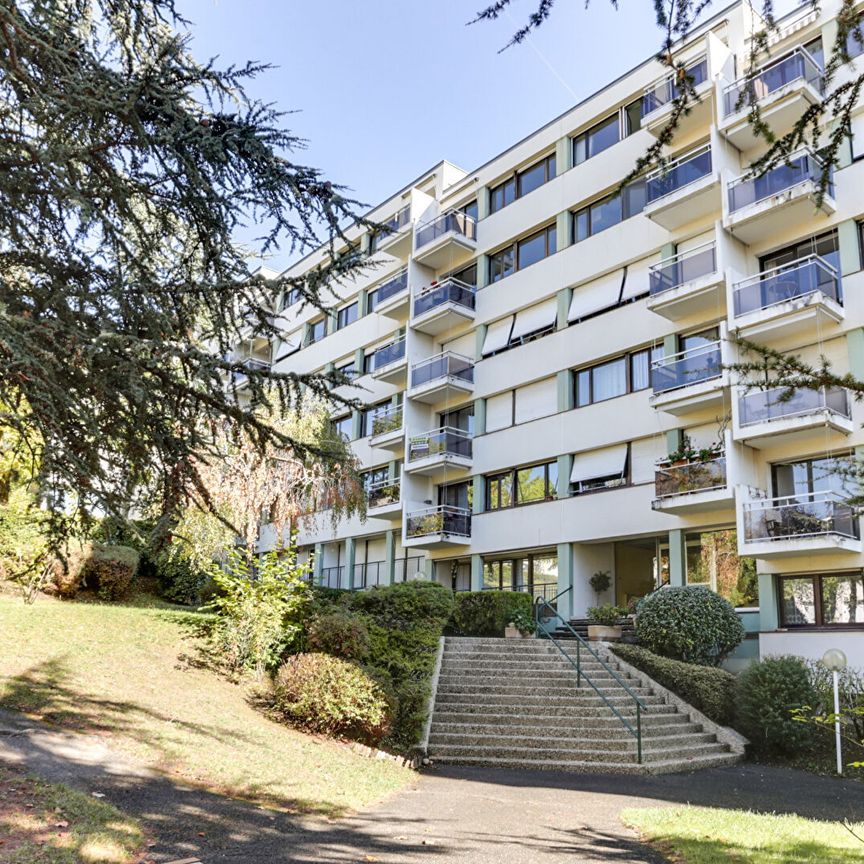 Location Appartement 3 pièces 82m² - Photo 1