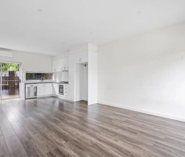 “Perfectly Positioned” - Photo 3