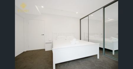 Modern 2-Bedroom Apartment in Vibrant Marrickville Location - Photo 5