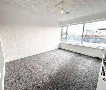 Greywell Road, Havant, PO9 - Photo 3