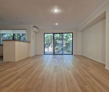 RENOVATED THREE BEDROOM TOWNHOUSE IN GATED COMPLEX WITH POOL LOCATE... - Photo 4