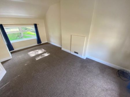 2 bedroom end of terrace house to rent - Photo 4