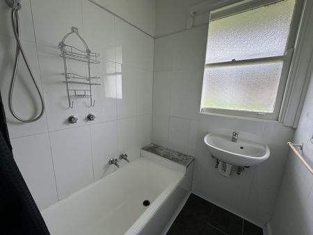 18 Boyd Crescent, Heidelberg West - Photo 5