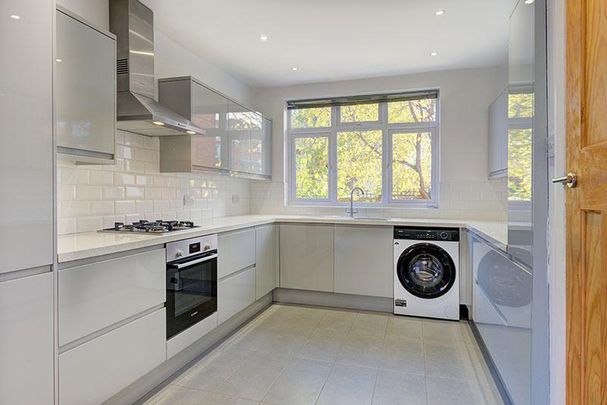 4 bedroom semi-detached house to rent - Photo 1