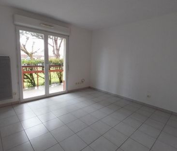 Location Appartement 2 pièces 41m² DAX 40100 - Photo 2